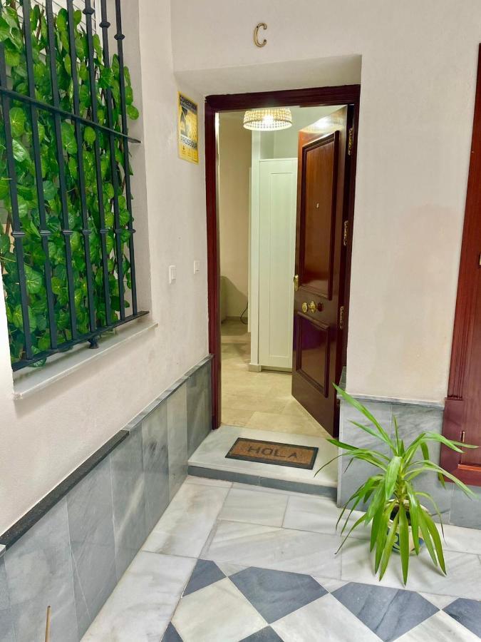 Gatu Villa Gadir, Preferente Mayores De 25 Anos Y Familias كاديز المظهر الخارجي الصورة