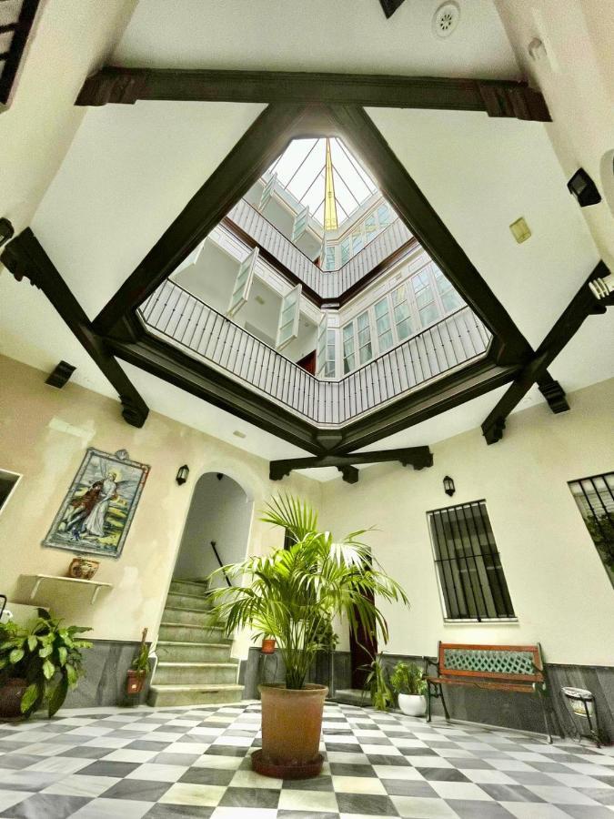 Gatu Villa Gadir, Preferente Mayores De 25 Anos Y Familias كاديز المظهر الخارجي الصورة
